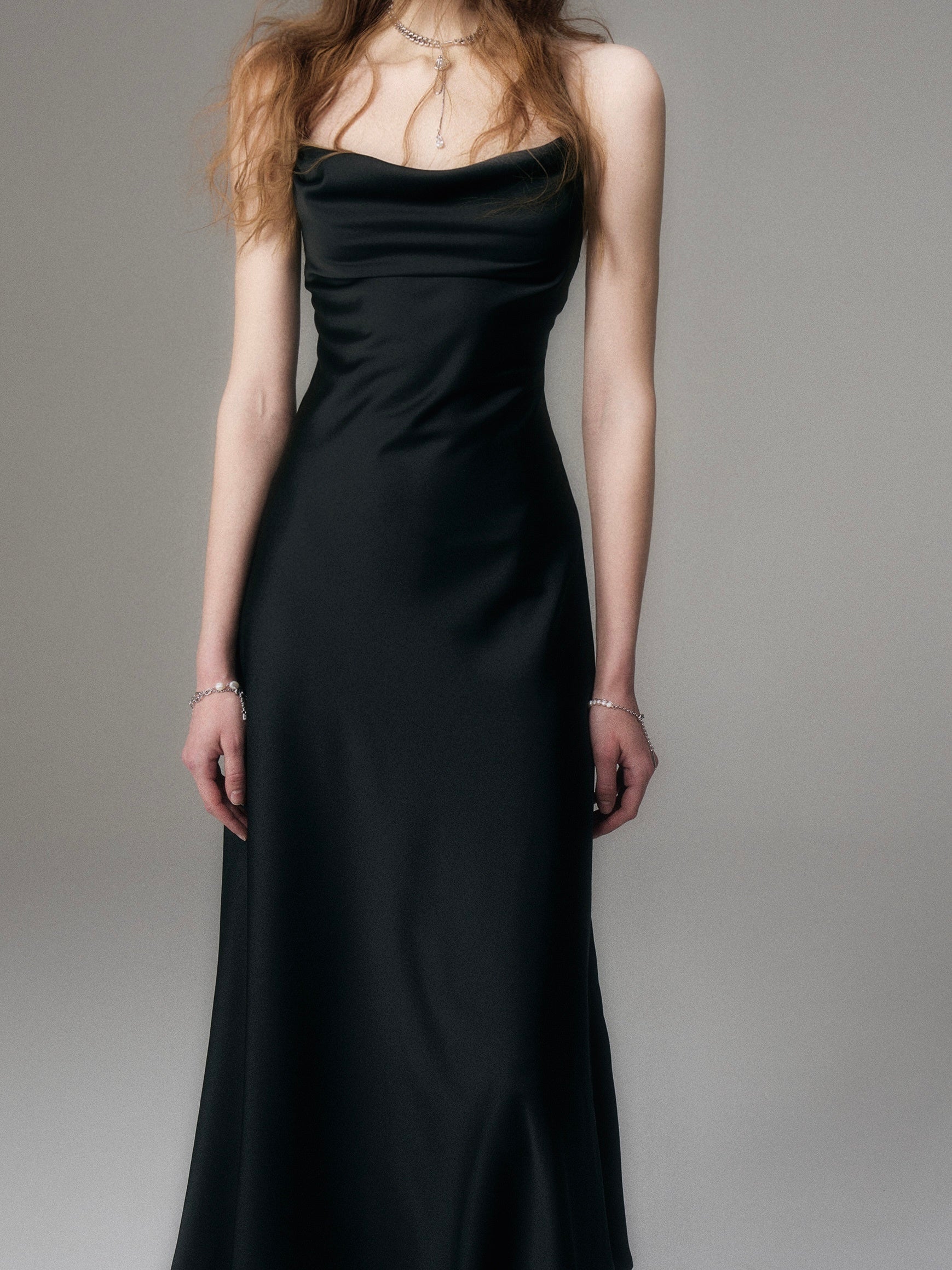 스윙 슬링 긴 드레스