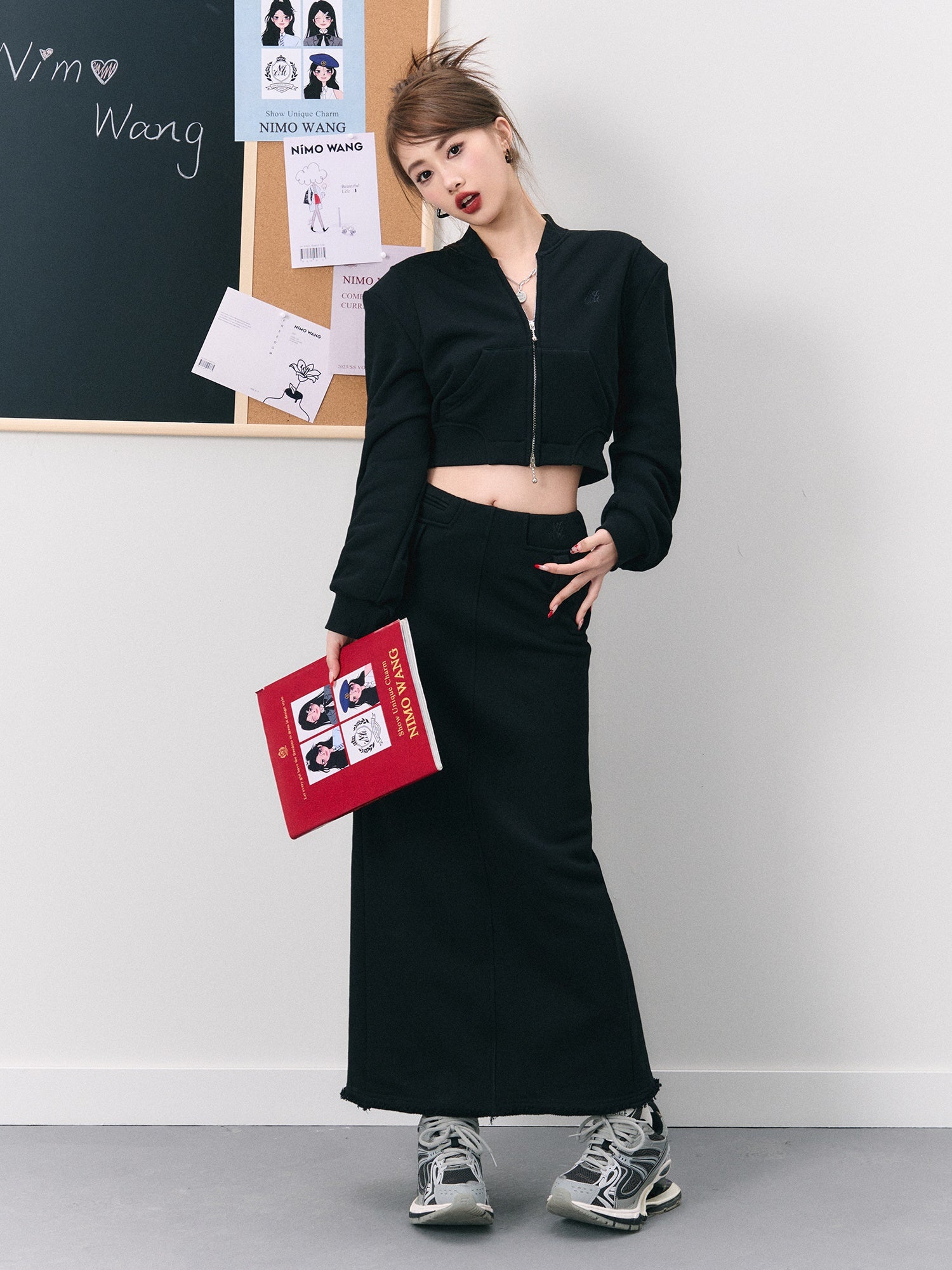 Short Casual Jacket & Slit Long Skirt