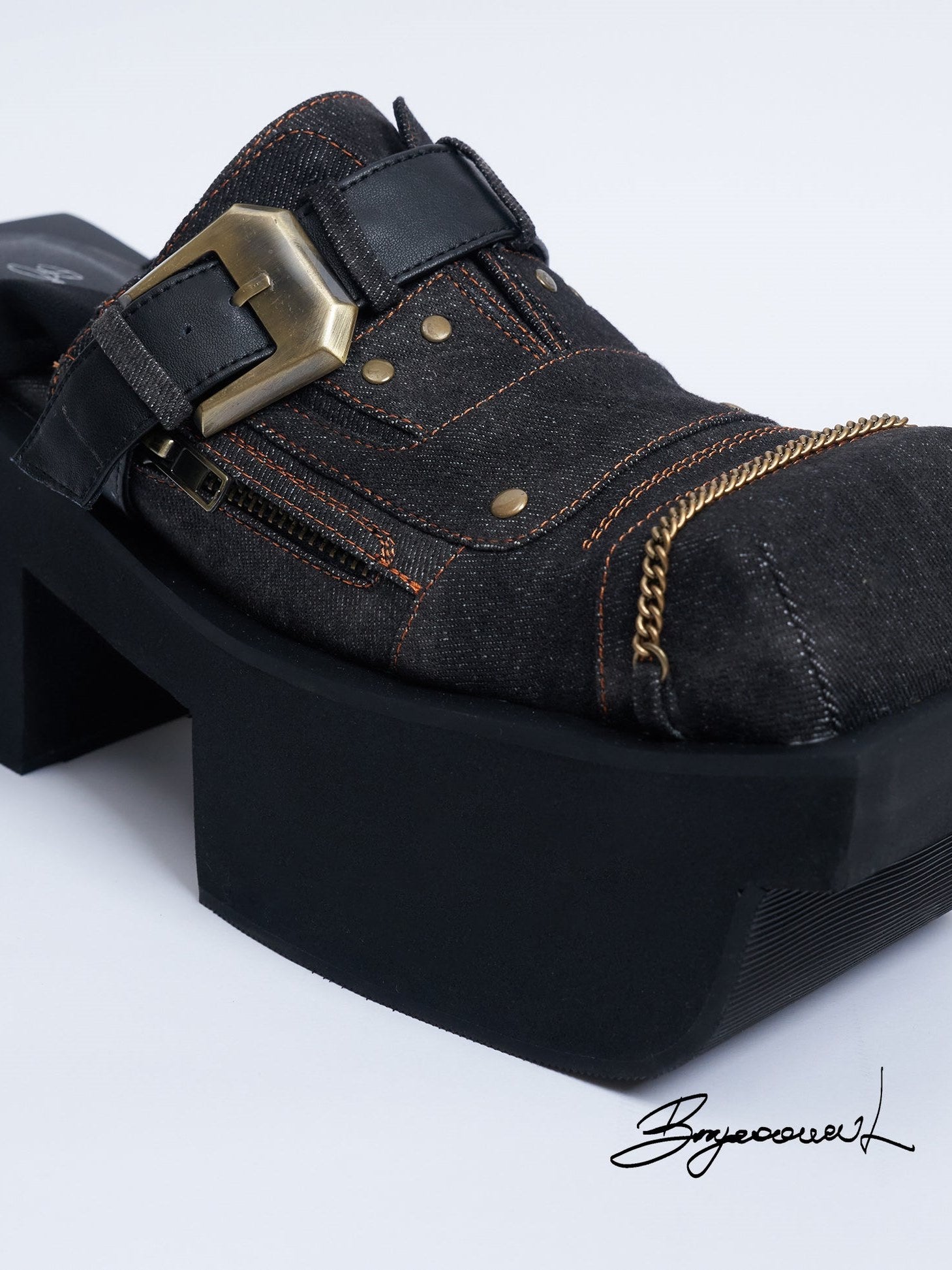 Can platform denim sandals