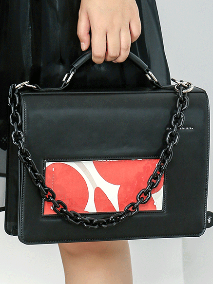 HORIZONTAL SQUARE BAG