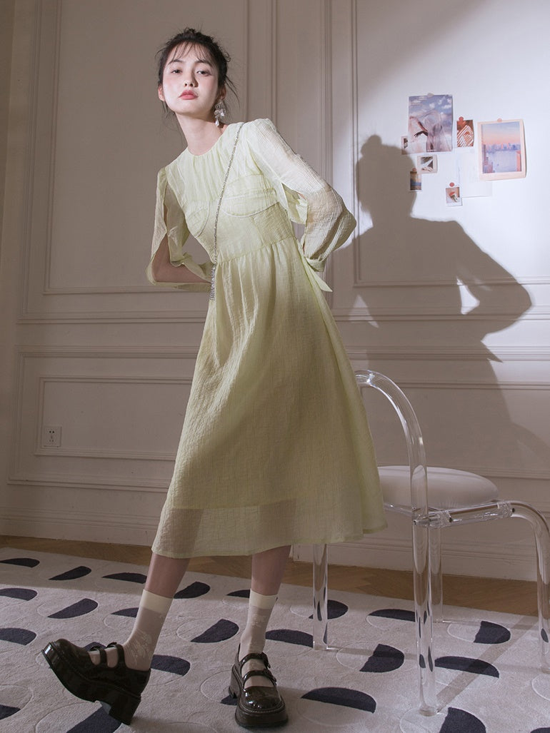 Dünnhülle Hohlbandkleid