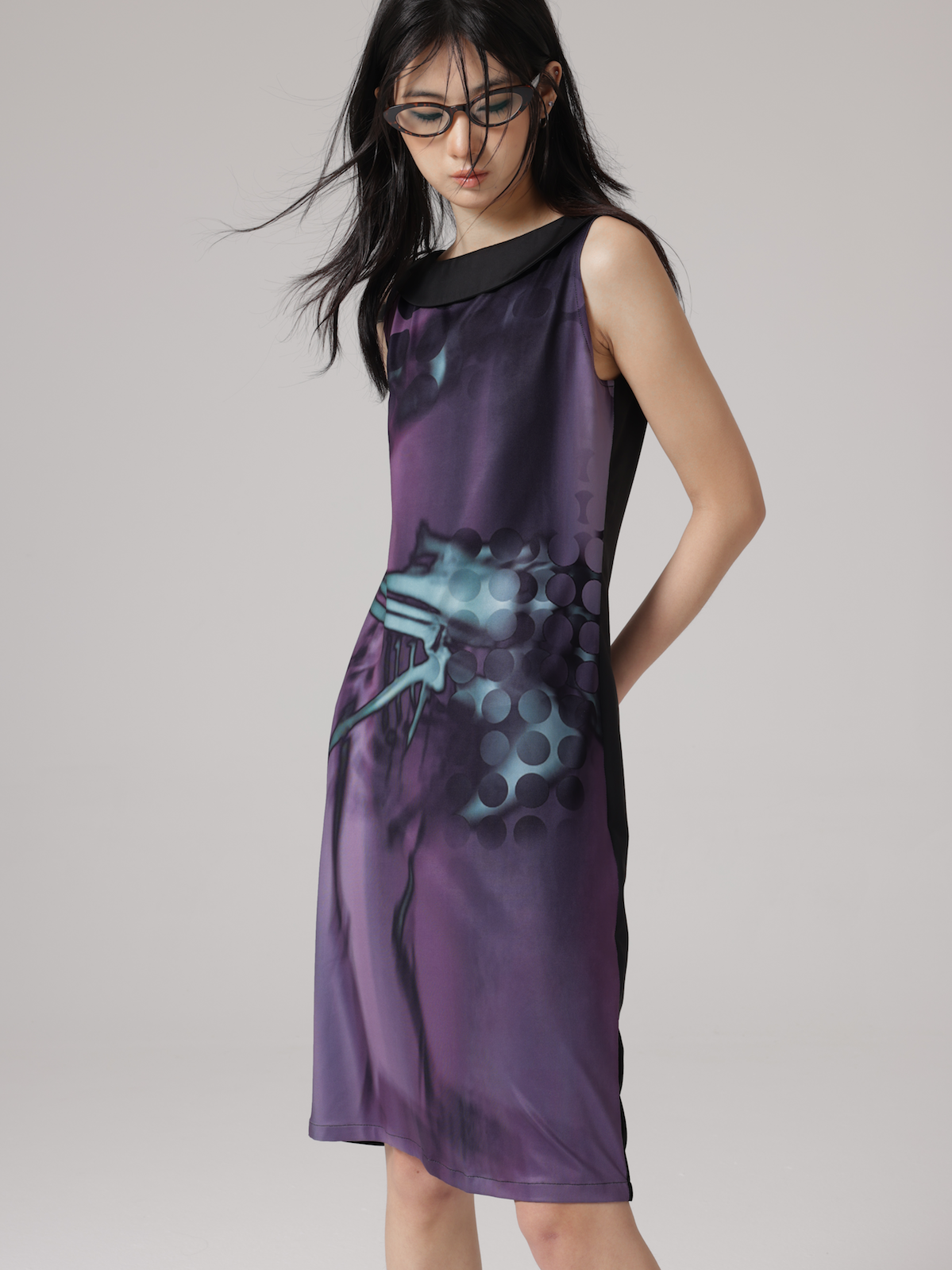 엑스레이 새 뼈 프린트 소매류 드레스