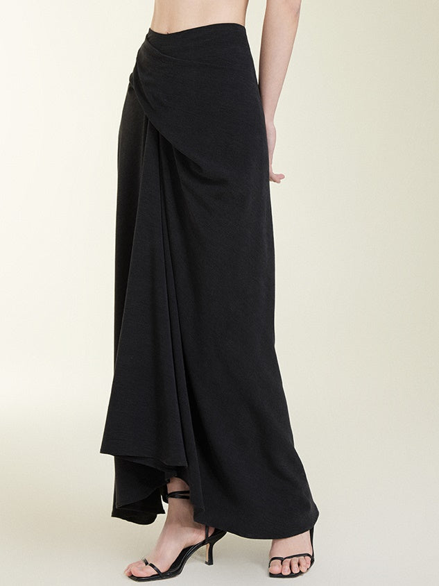 Displaced Waist Twist Skirt