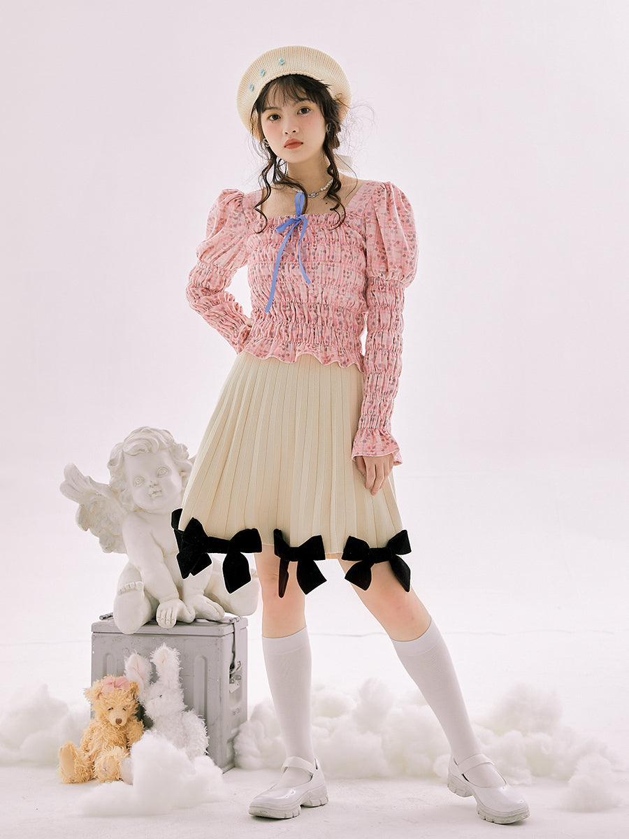 Falten Sie eine Bluse mit Schaufelschotter