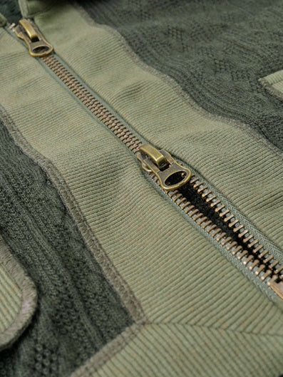 짧은 트위스트 뜨개질 재킷