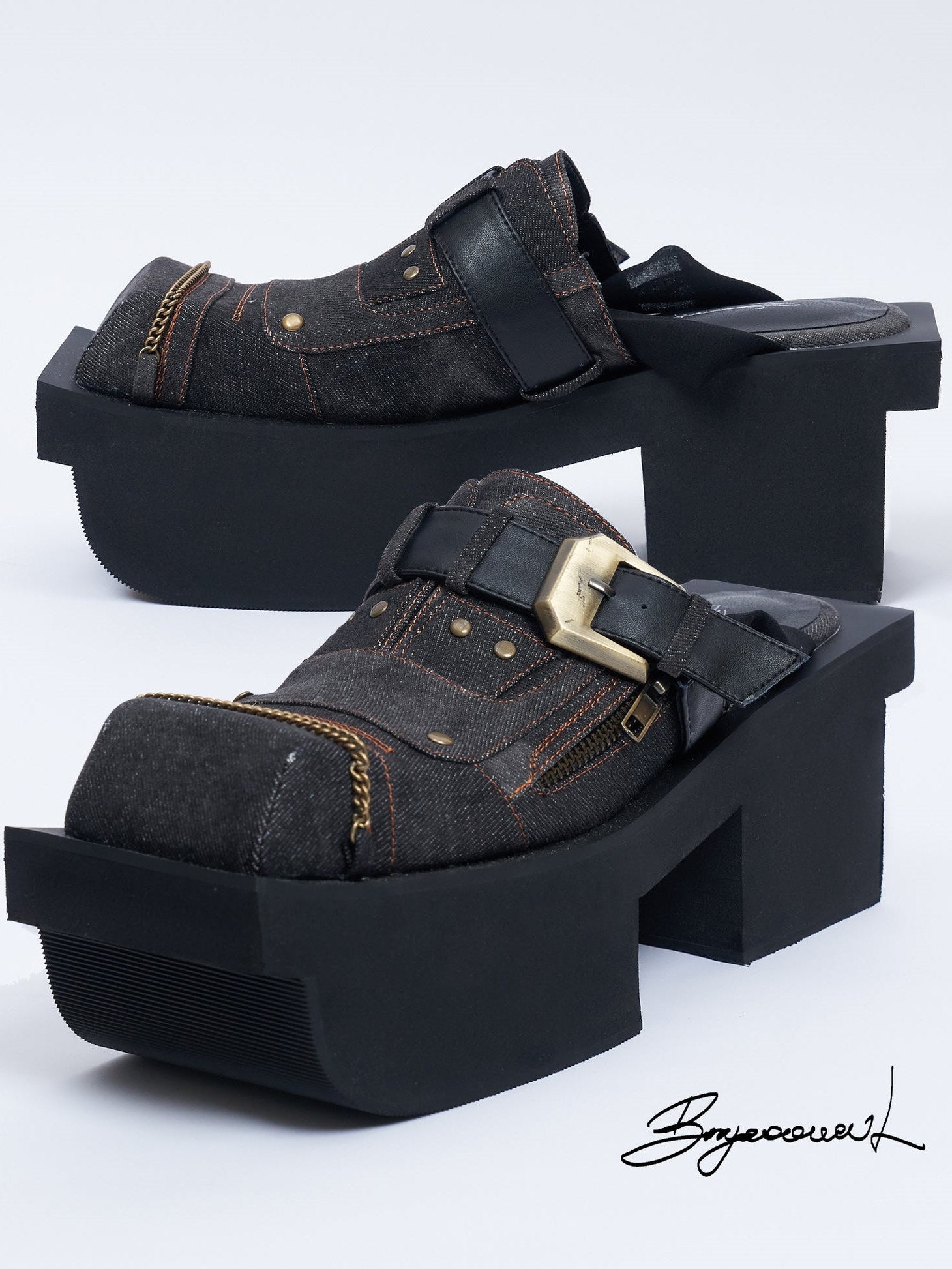 Can platform denim sandals