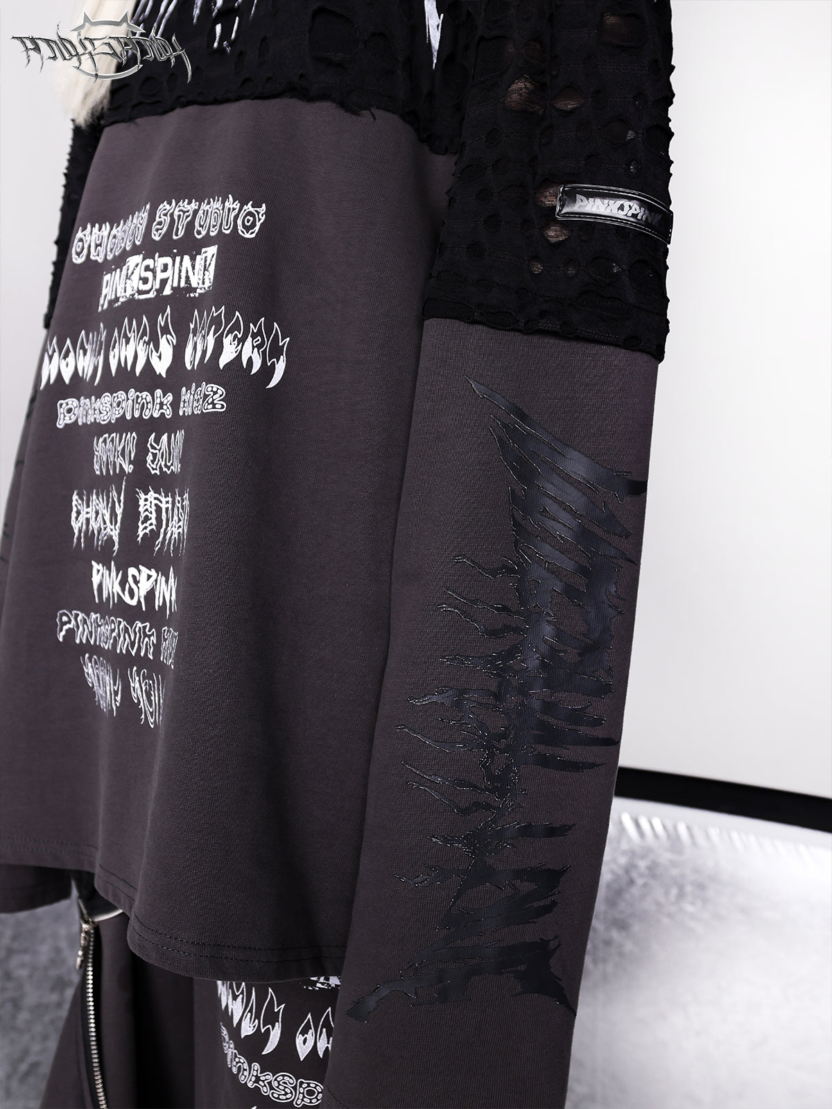 Stacked Stitching Hole Graffiti Long-sleeved T-shirt