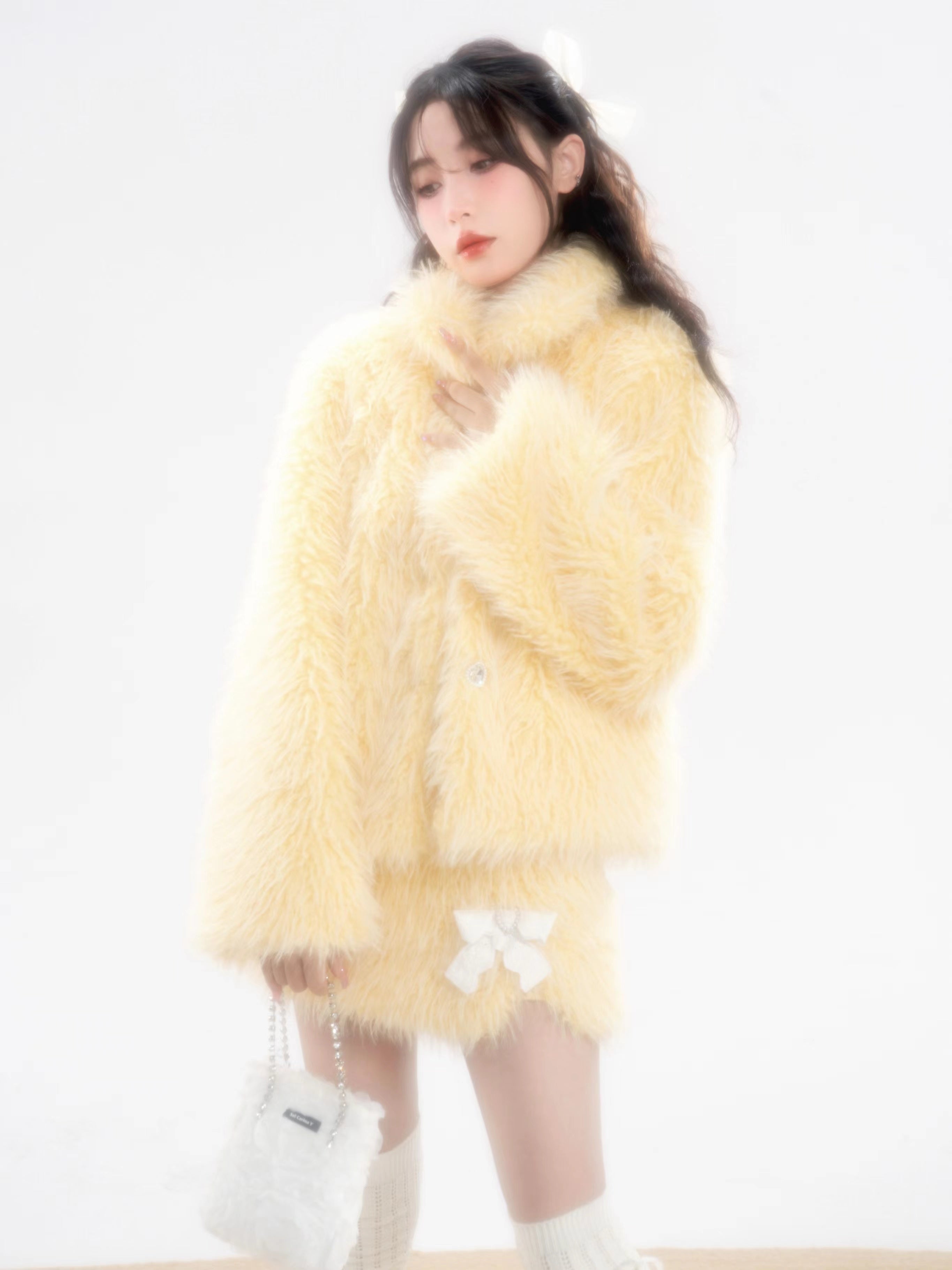 친환경 모피 짧은 코트 및 스커트