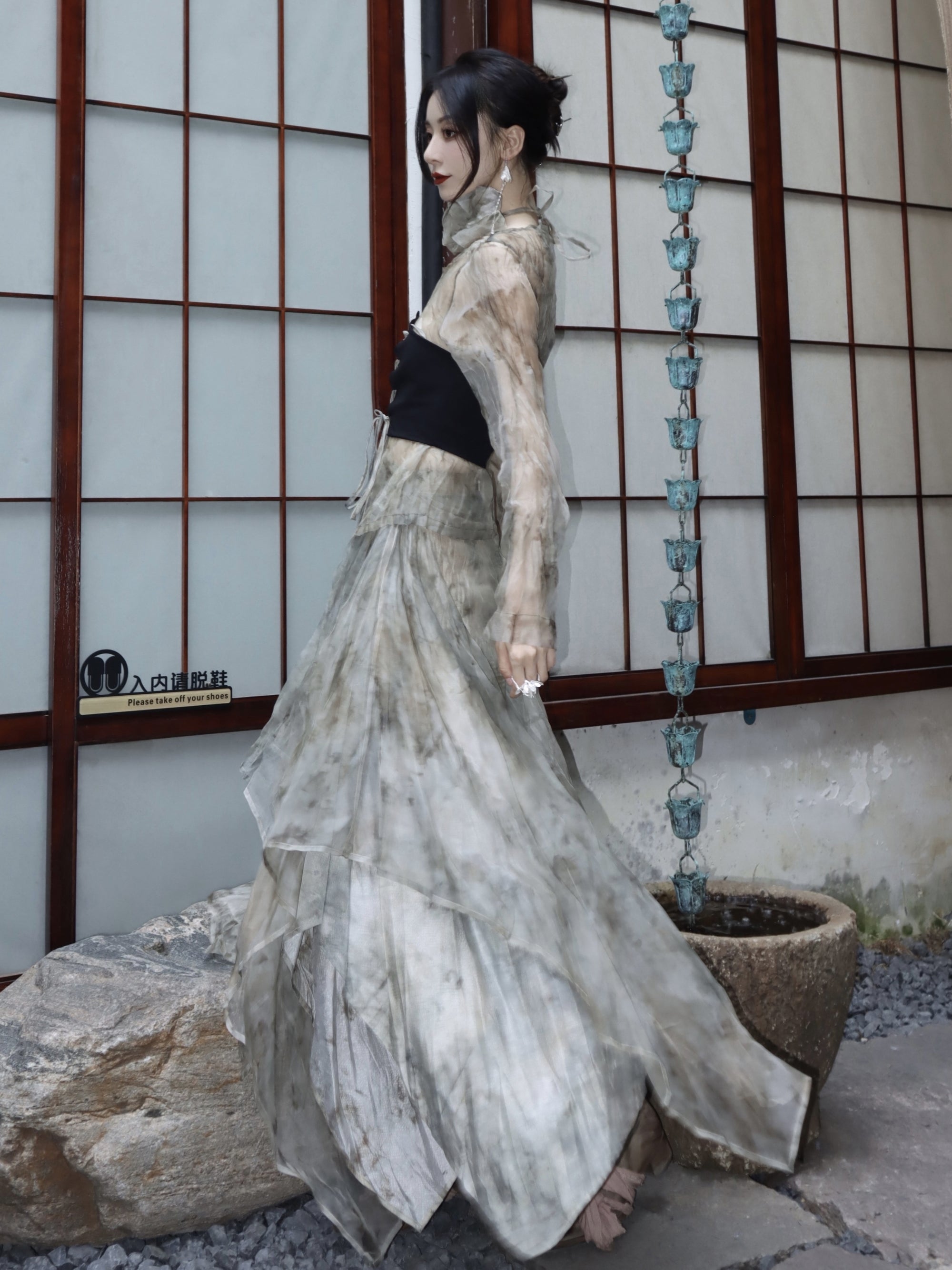 Printed Silk T-shirt & Vest Two-piece Set