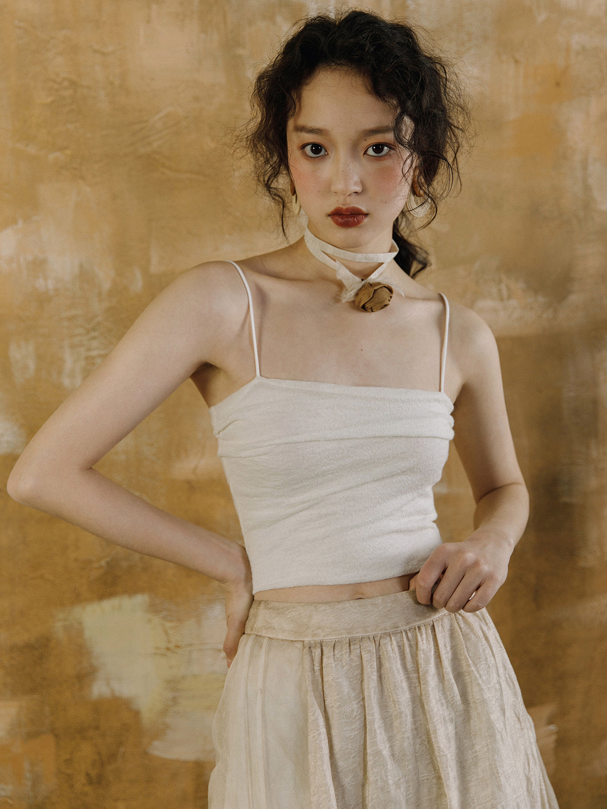 Tight Cropped Simple Natural Tanktop