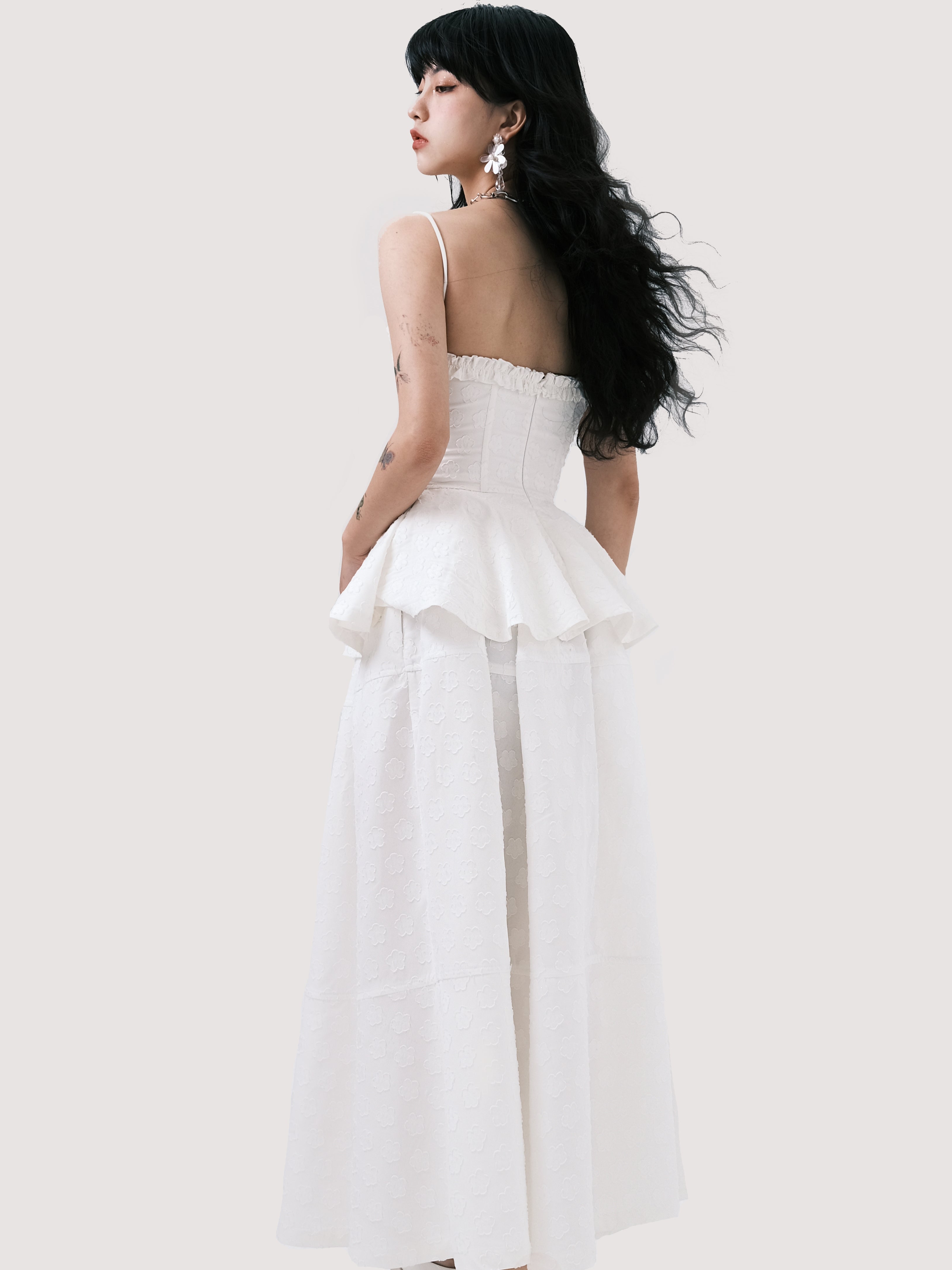 Top à suspense et jupe longue