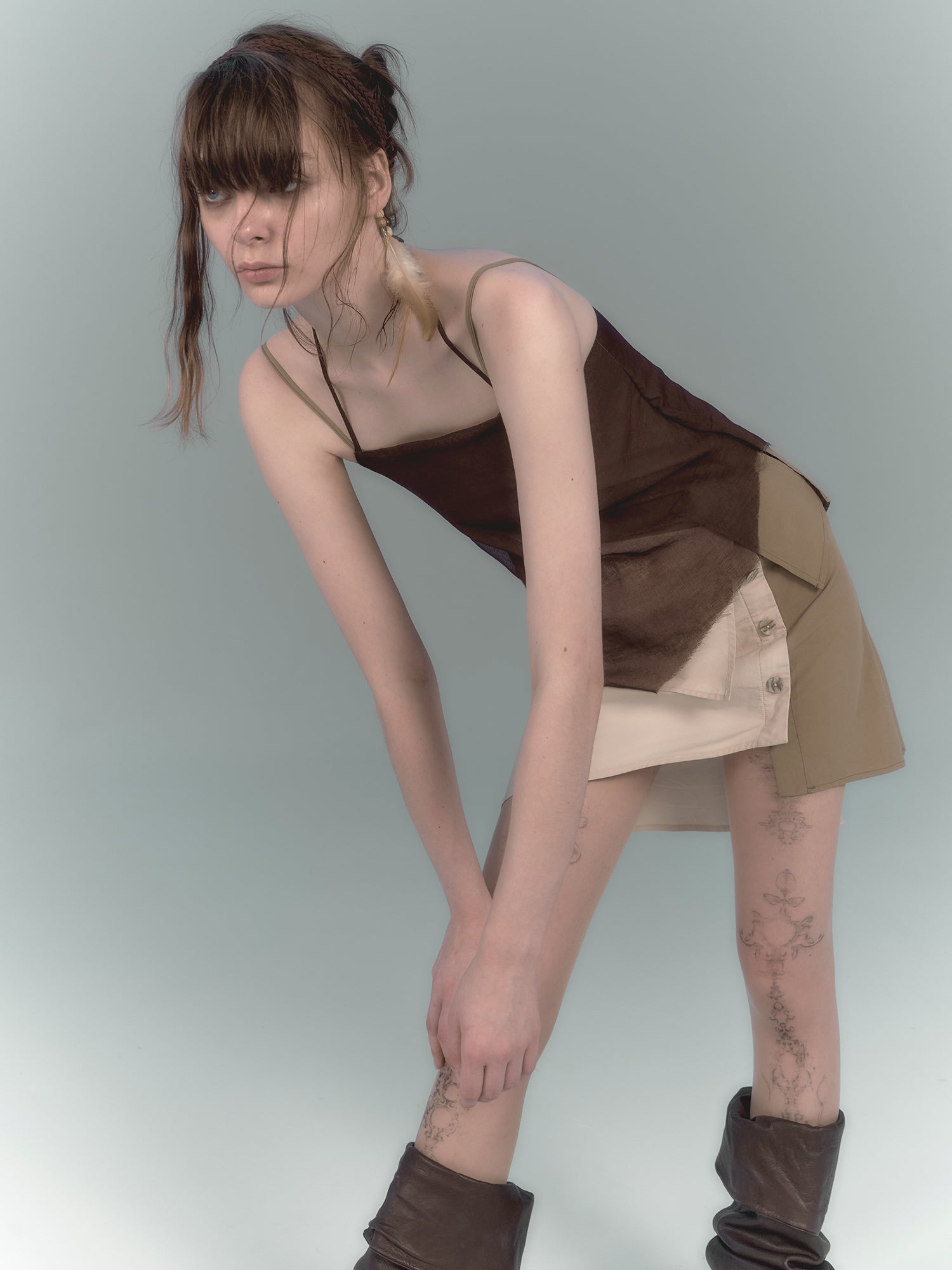 Hosentender unregelmäßiges Kleid