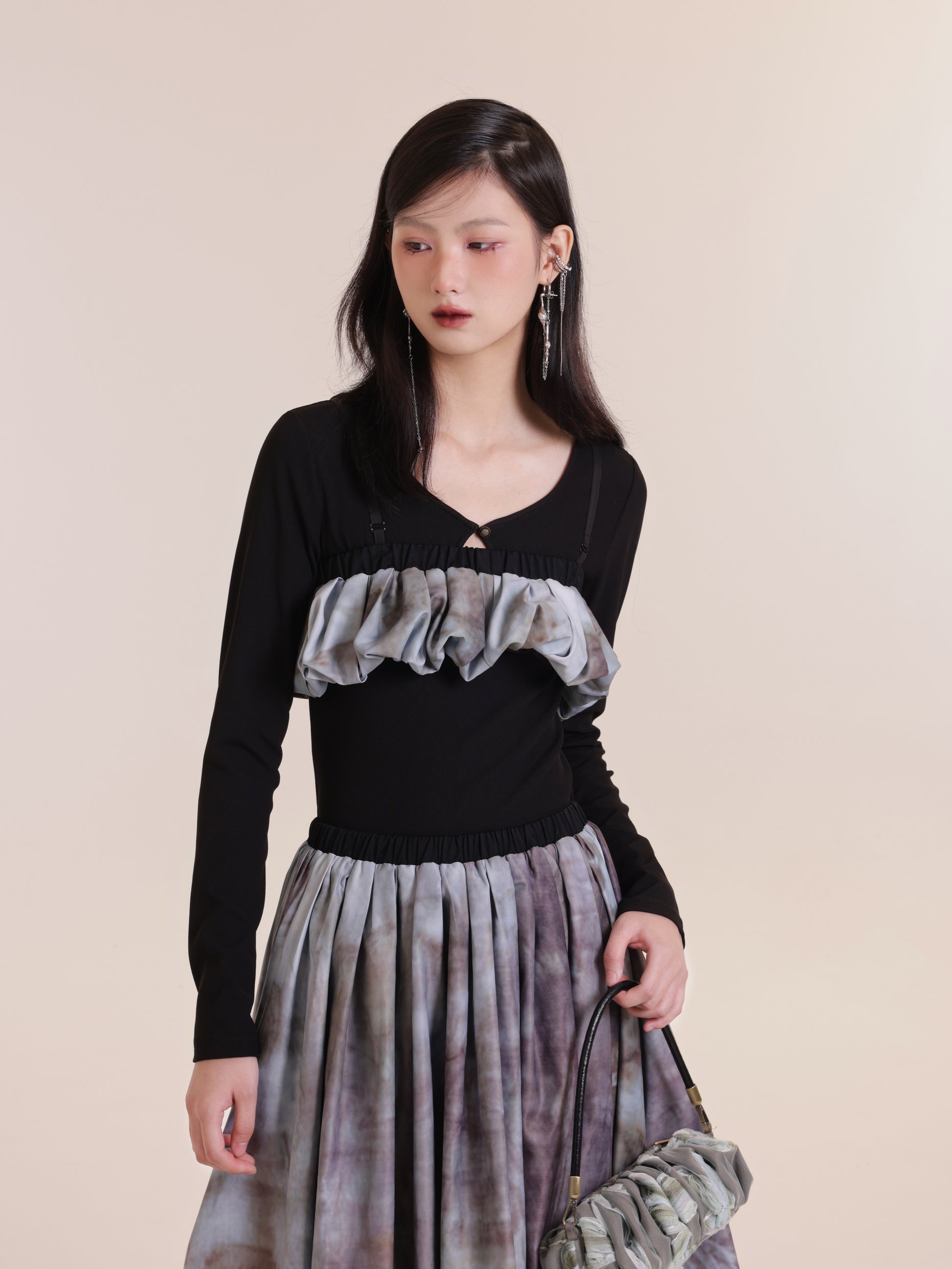 herlipto Open Back Knit Top black ☆最安値に挑戦 - トップス