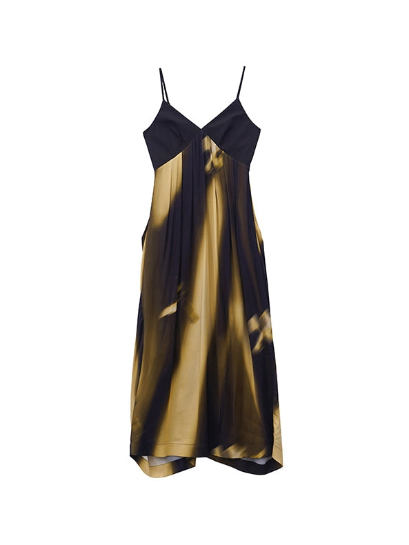 V-Neck 서스펜더 드레스