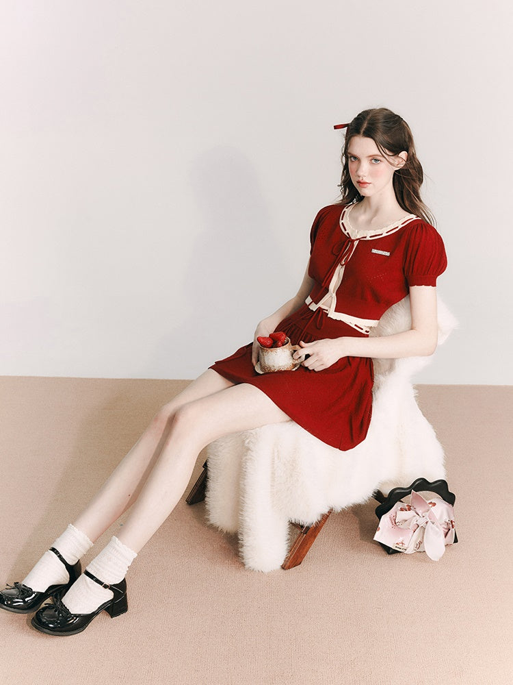 Knitted Short Cardigan & a-line Skirt