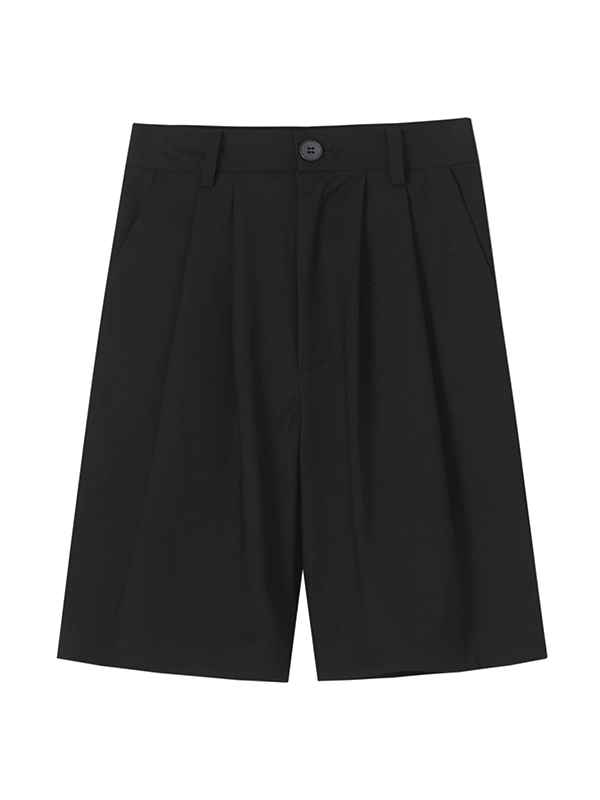 Veste courte à couteaux et shorts hauts à taille haute