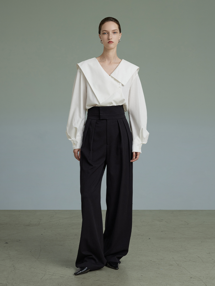 비대칭 V 넥 셔츠