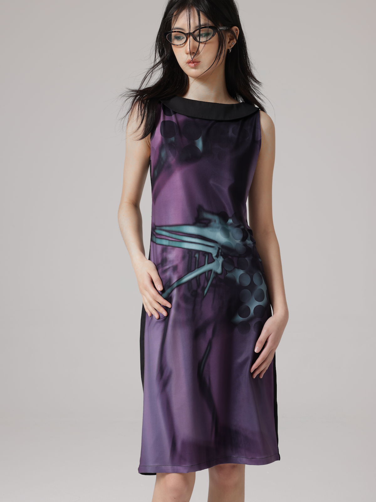 엑스레이 새 뼈 프린트 소매류 드레스