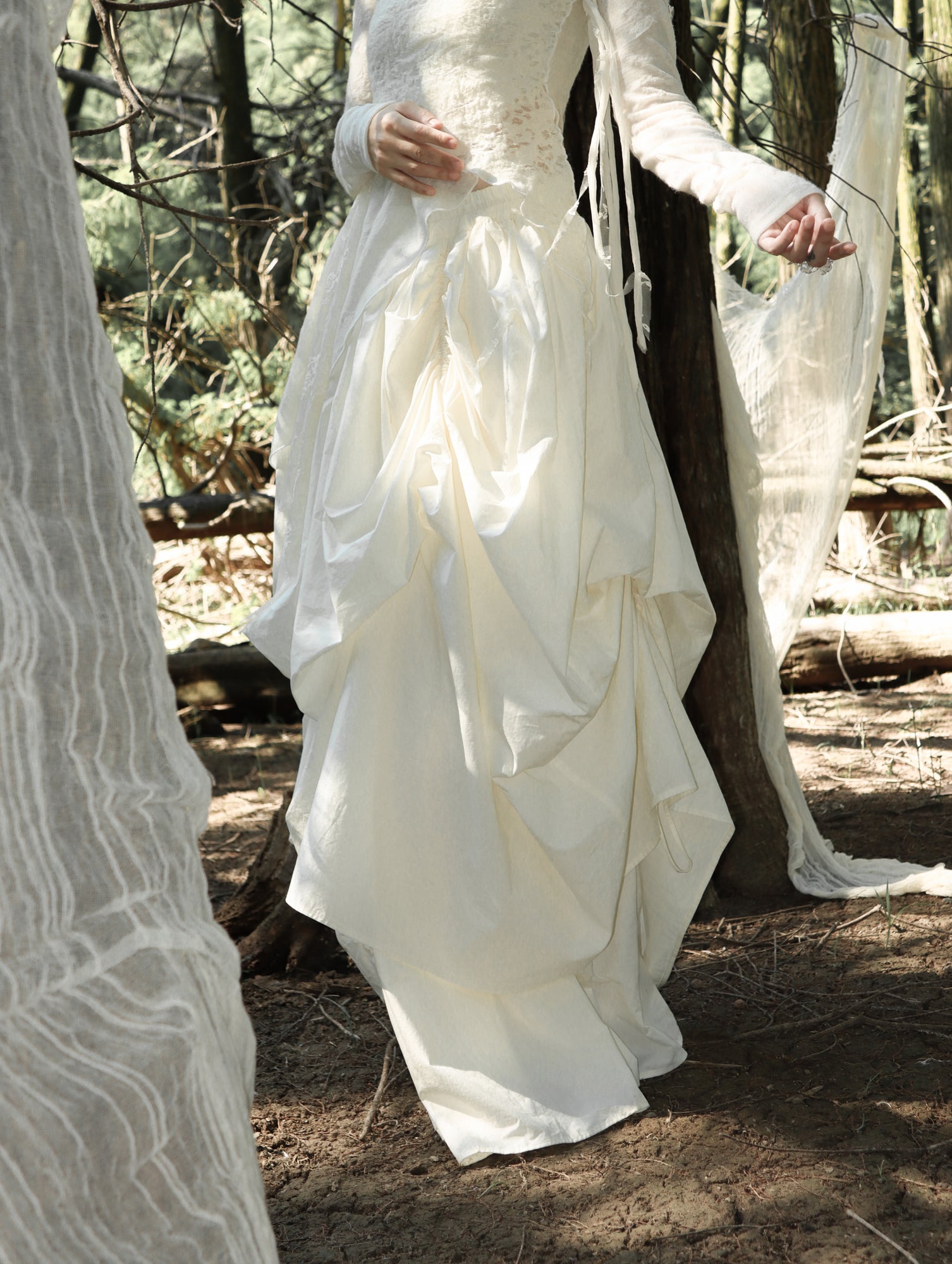 Niche Pleated Long Skirt