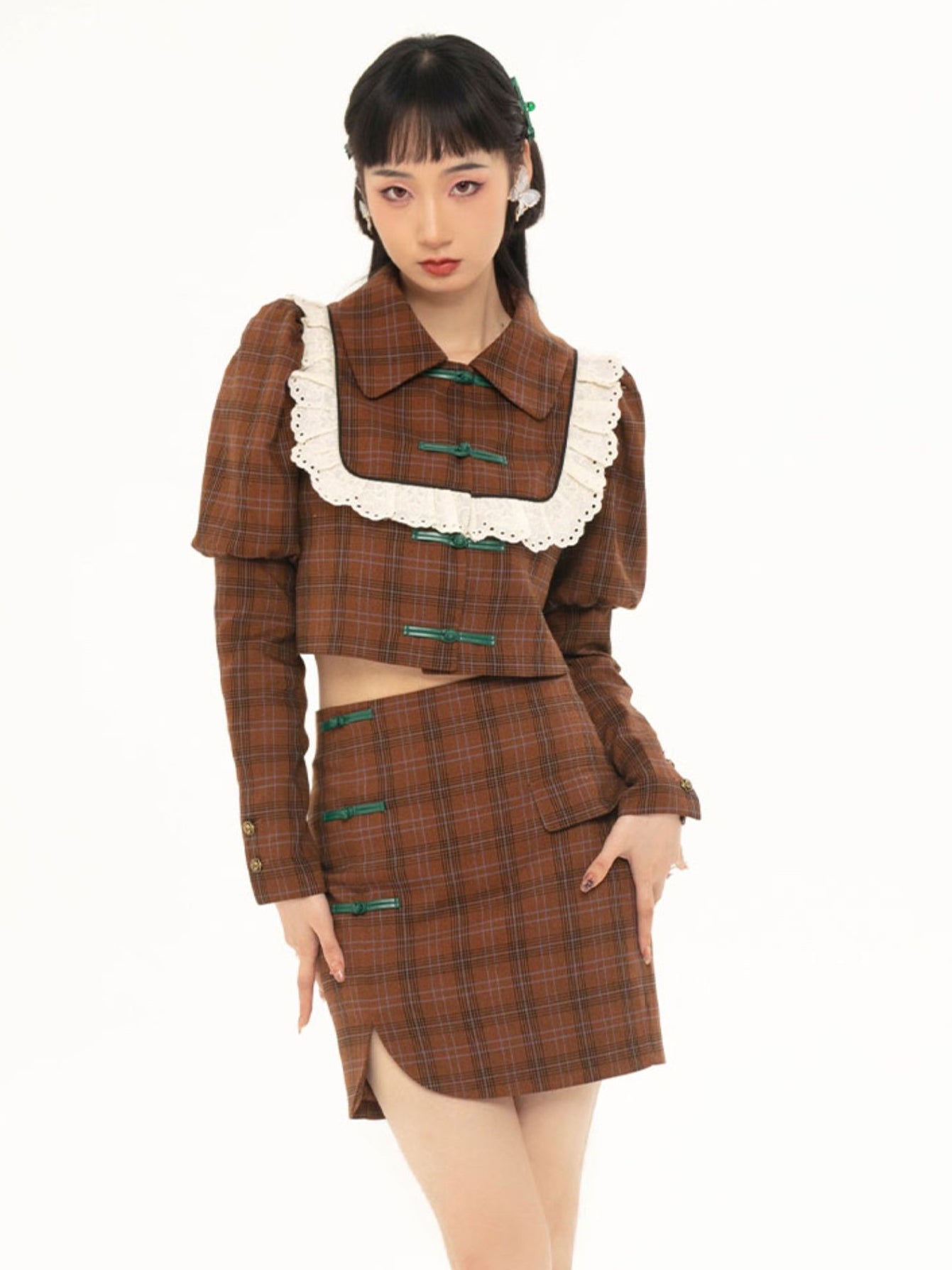 중국 버클 격자 무늬 짧은 재킷 및 스커트