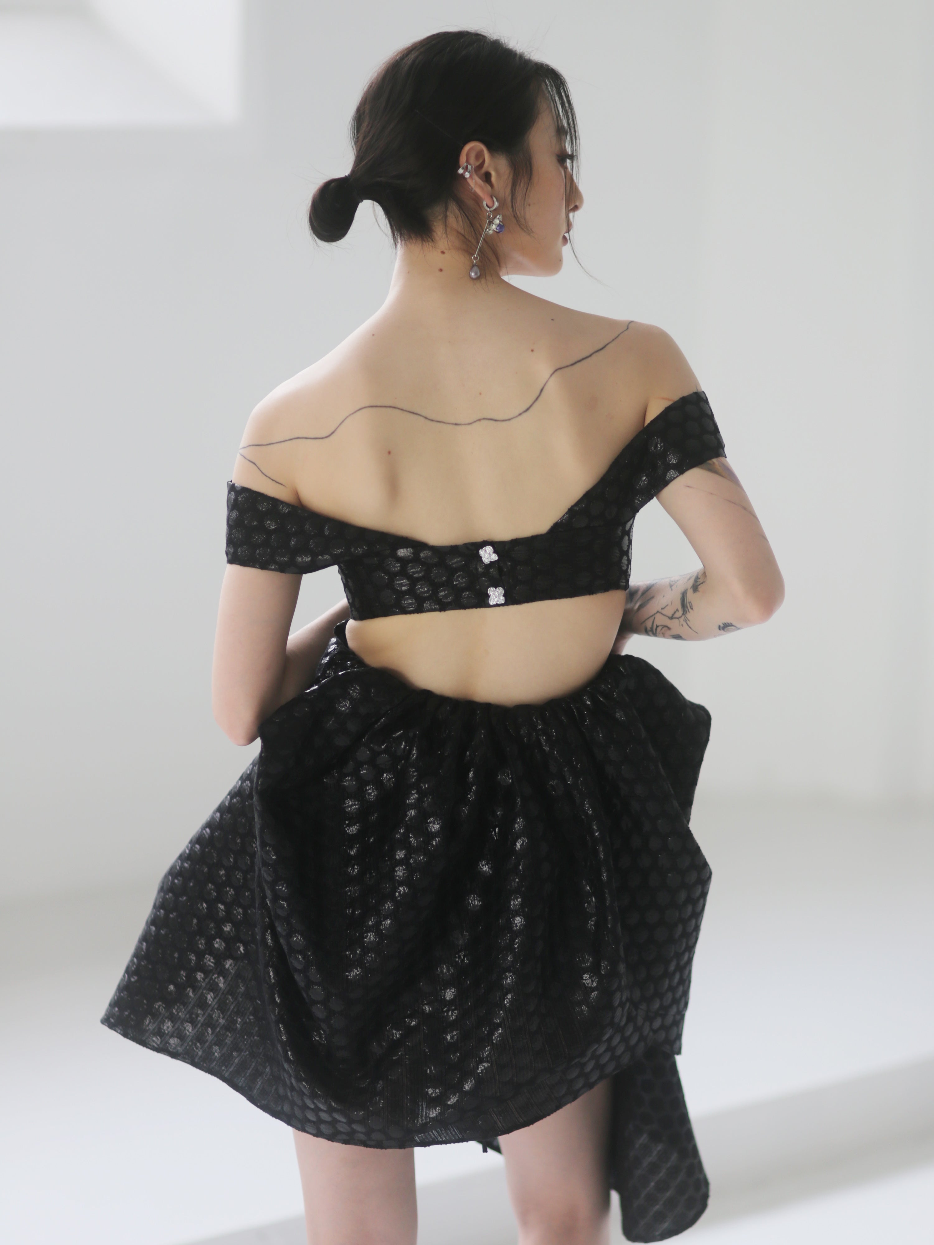 Jacquard Polka Dot Metallic Gloss Black Kleid