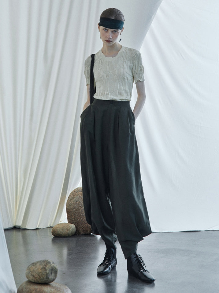 슬림 니트 둥근 목 티셔츠