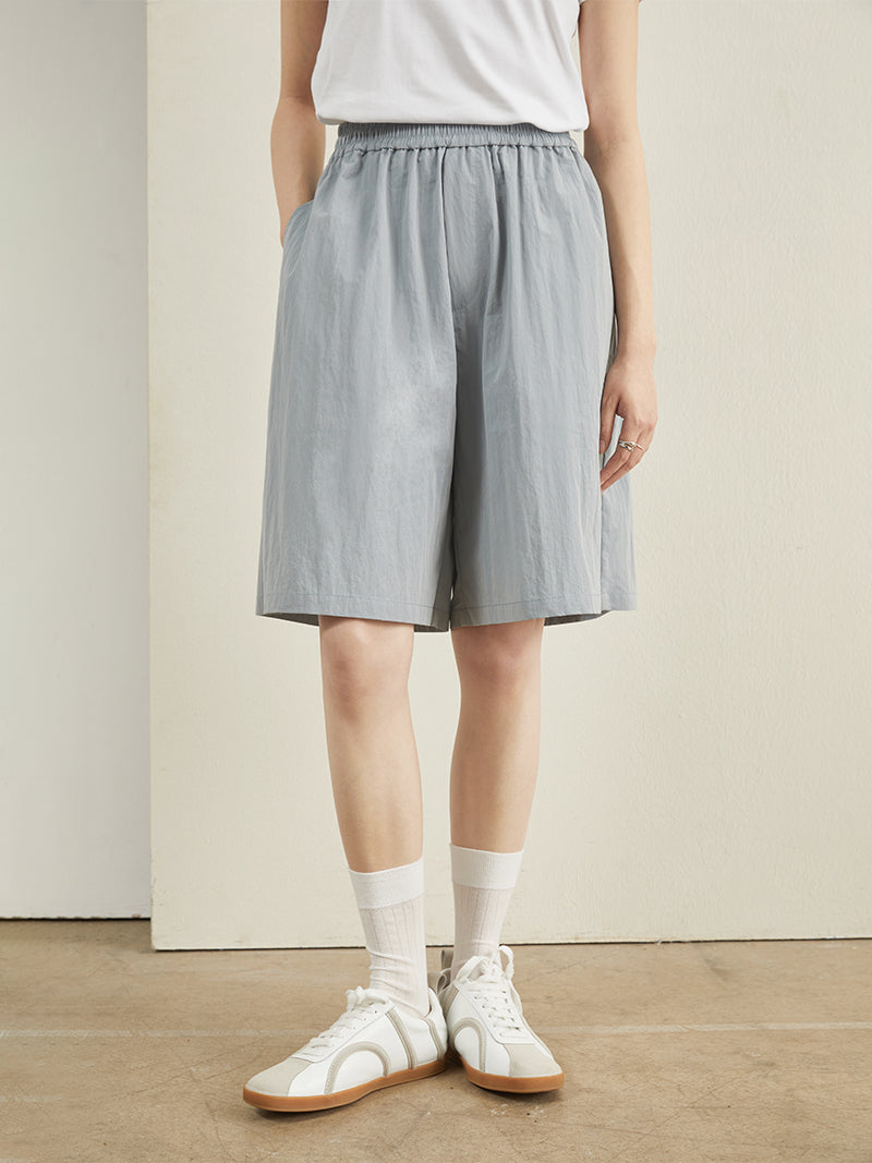 Draw String -Designjacke und kurze Hosen