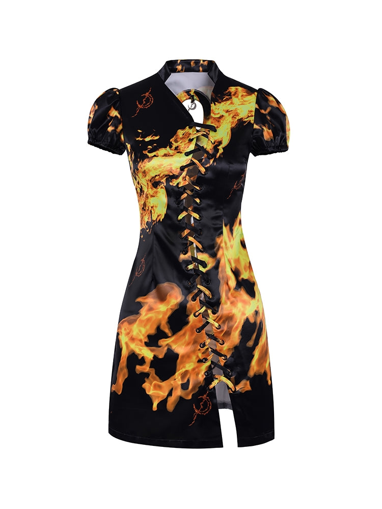 Flamme chinesischer Gurtkleid