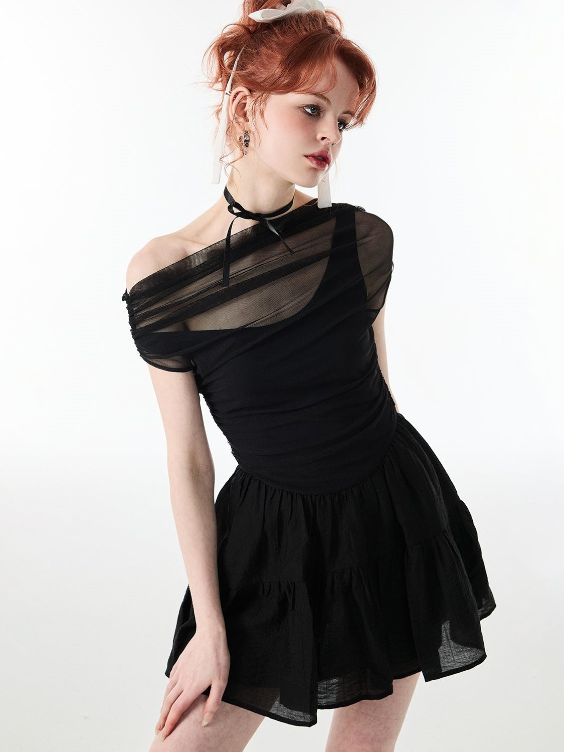 One-Shoulder Slim Fit Tüllkleid