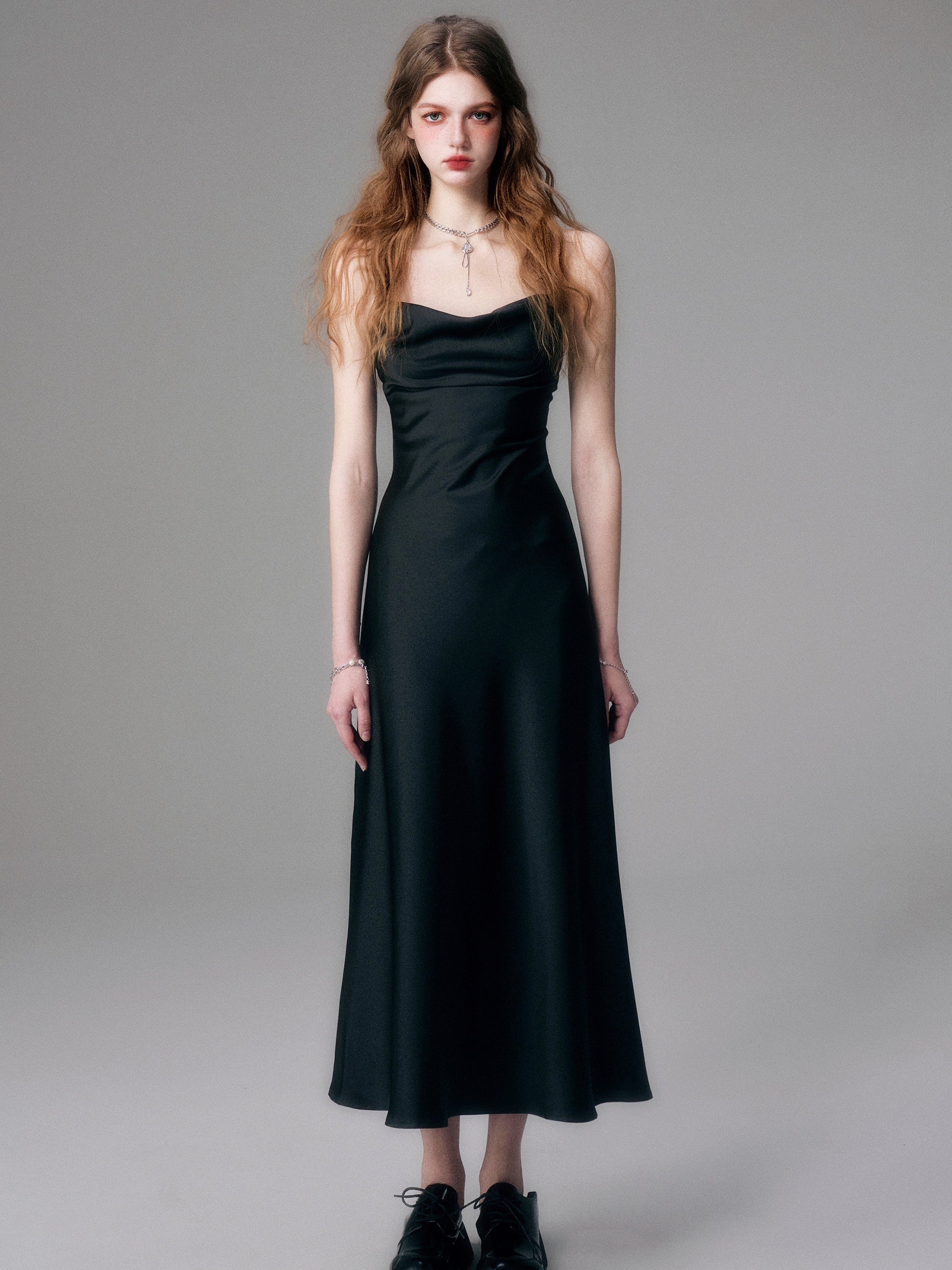 스윙 슬링 긴 드레스