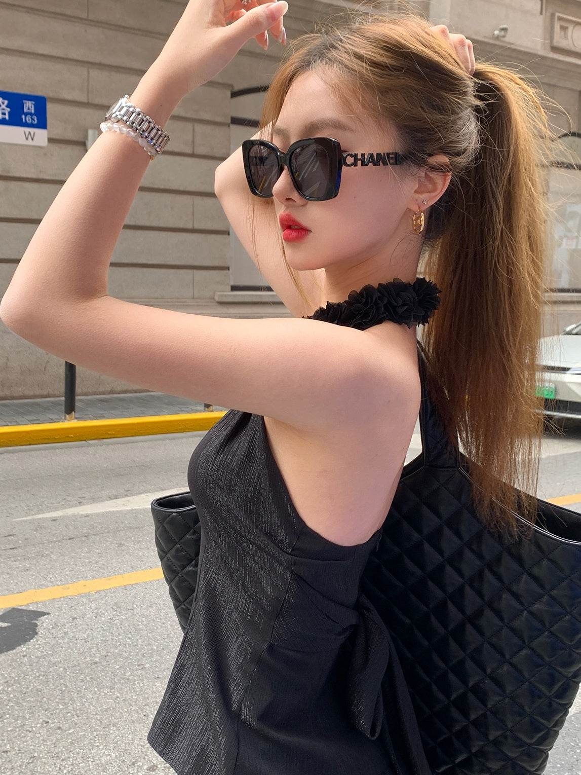 Hanging Neck SleevelessTop & Cake Skirt