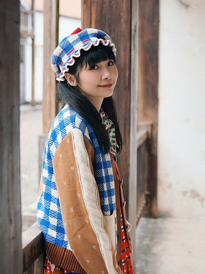 Langmischte Strickjacke tragen