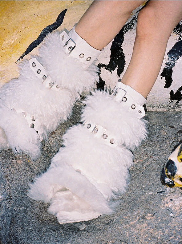 Pelznähte dekorative Beinabdeckung