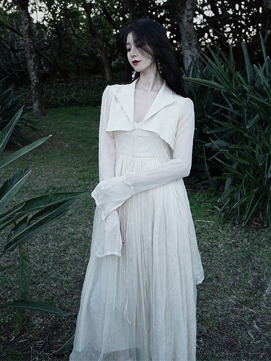 Französische Kleid von Hosenträgern