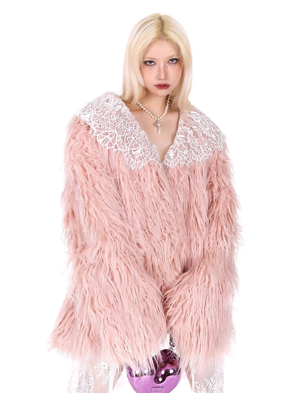 Spitzenverlustpelzmantel