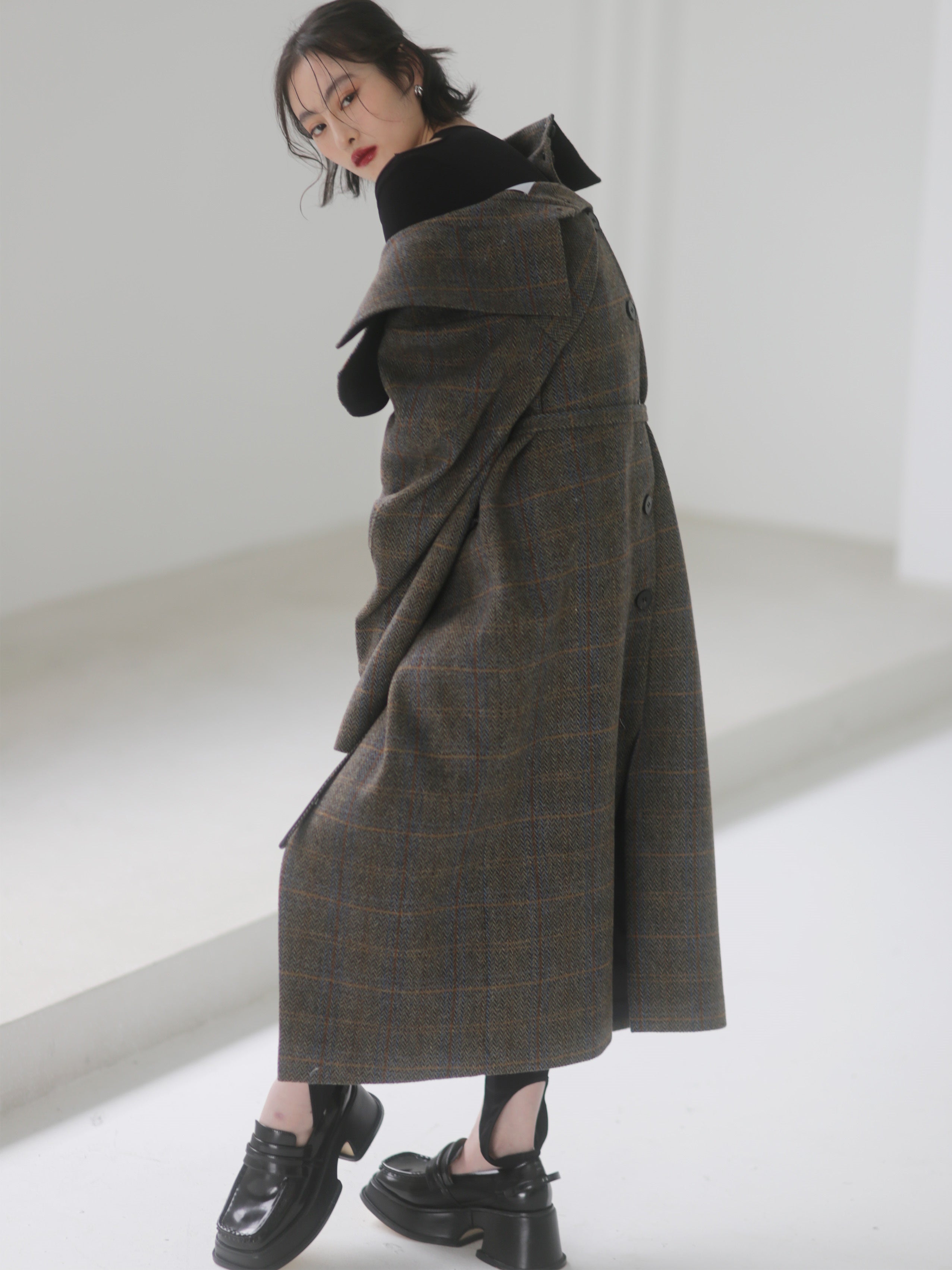 THREE-DIMENSIONAL GENEROUS COLLAR PLAID WOOL LONG COAT