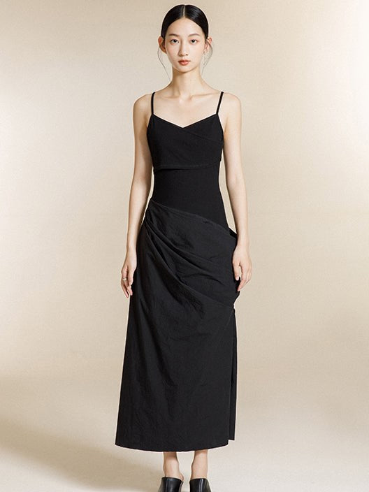 Dreidimensionales Kleid von Falten-Hosentender