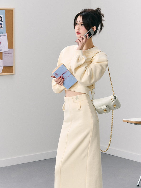 Short Casual Jacket & Slit Long Skirt