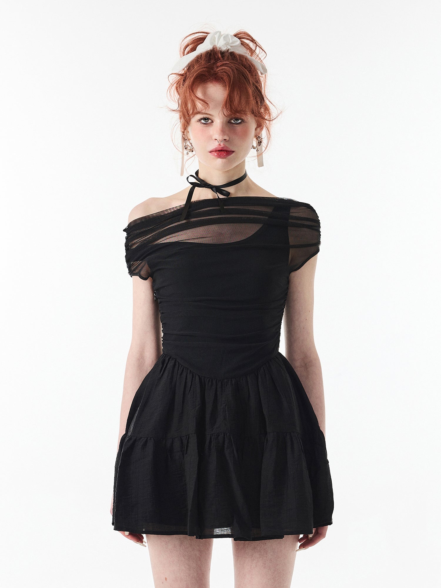 One-Shoulder Slim Fit Tüllkleid