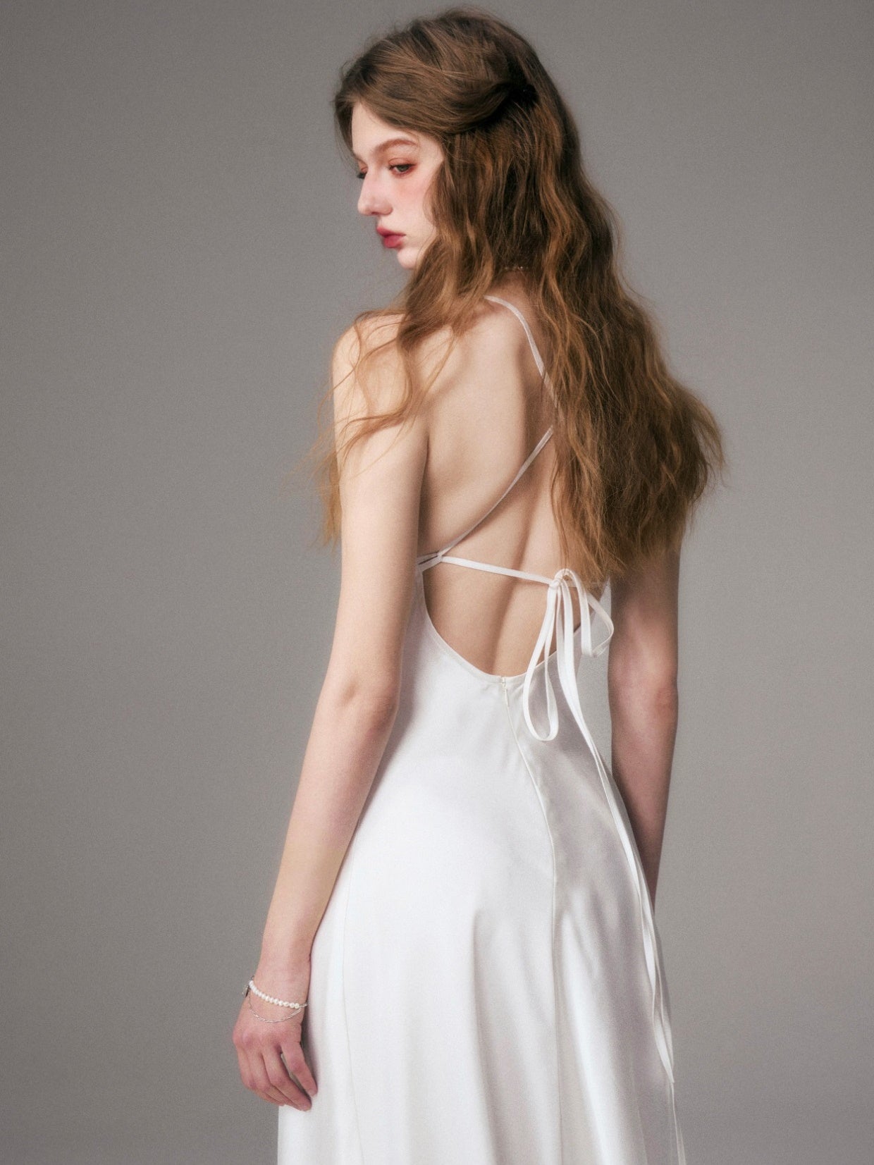 스윙 슬링 긴 드레스