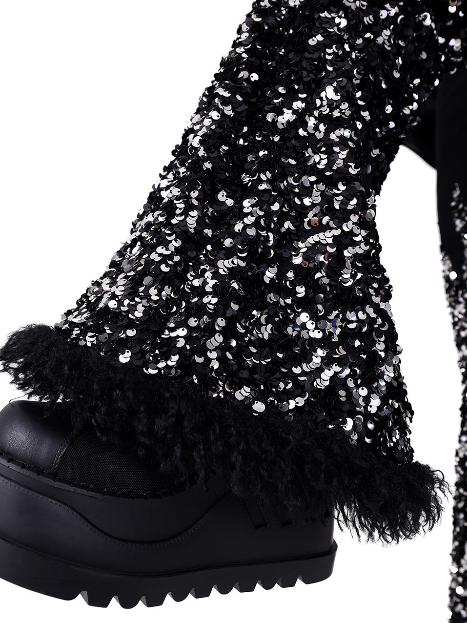 Sequin Stitching Big Horn Jeans