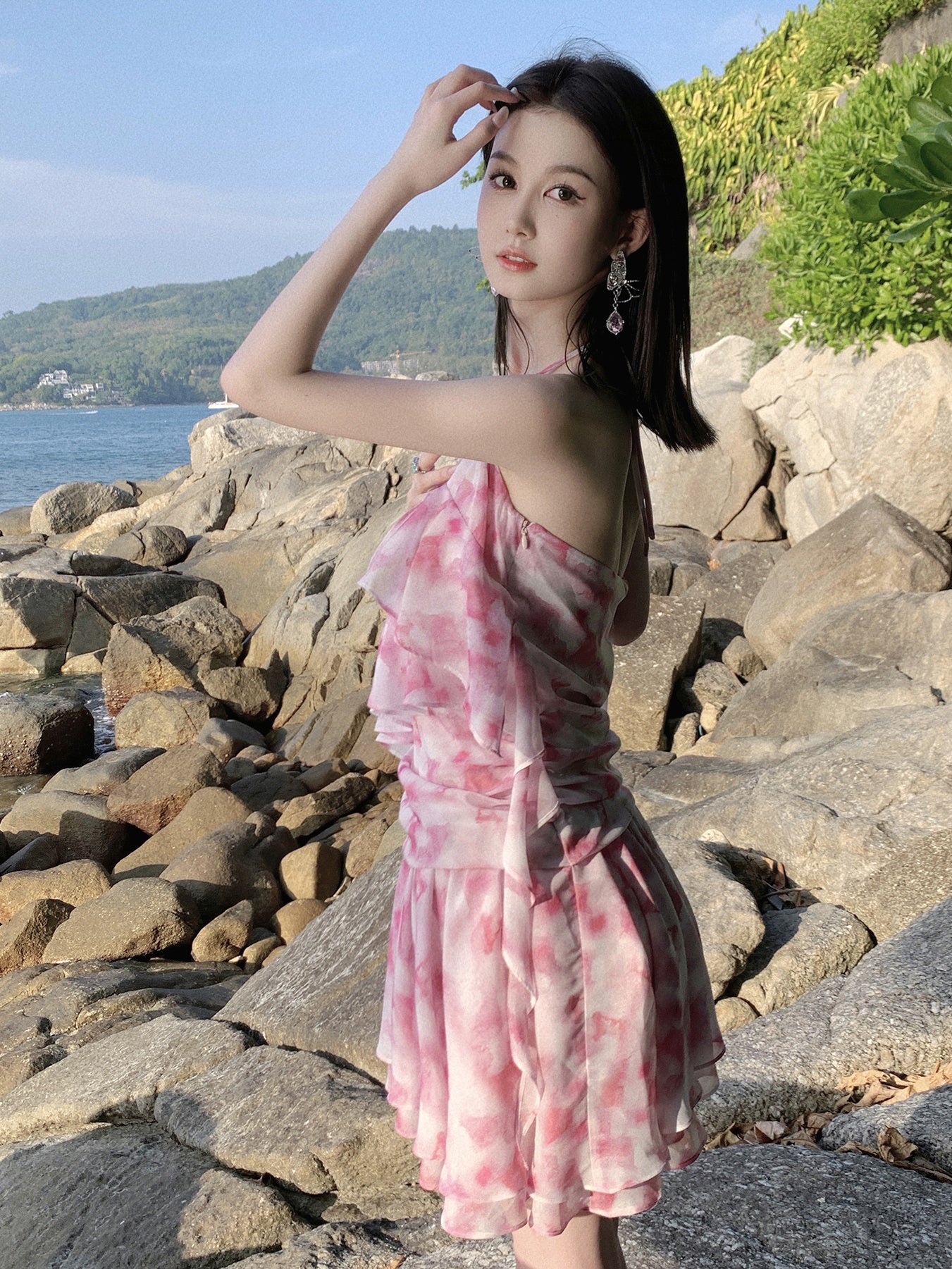 IRREGULAR HEM RUFFLES HALTER NECK PRINTED GAUZE ONE-PIECE