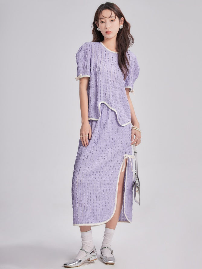 T-shirt et jupe de texture incurvée ondulée