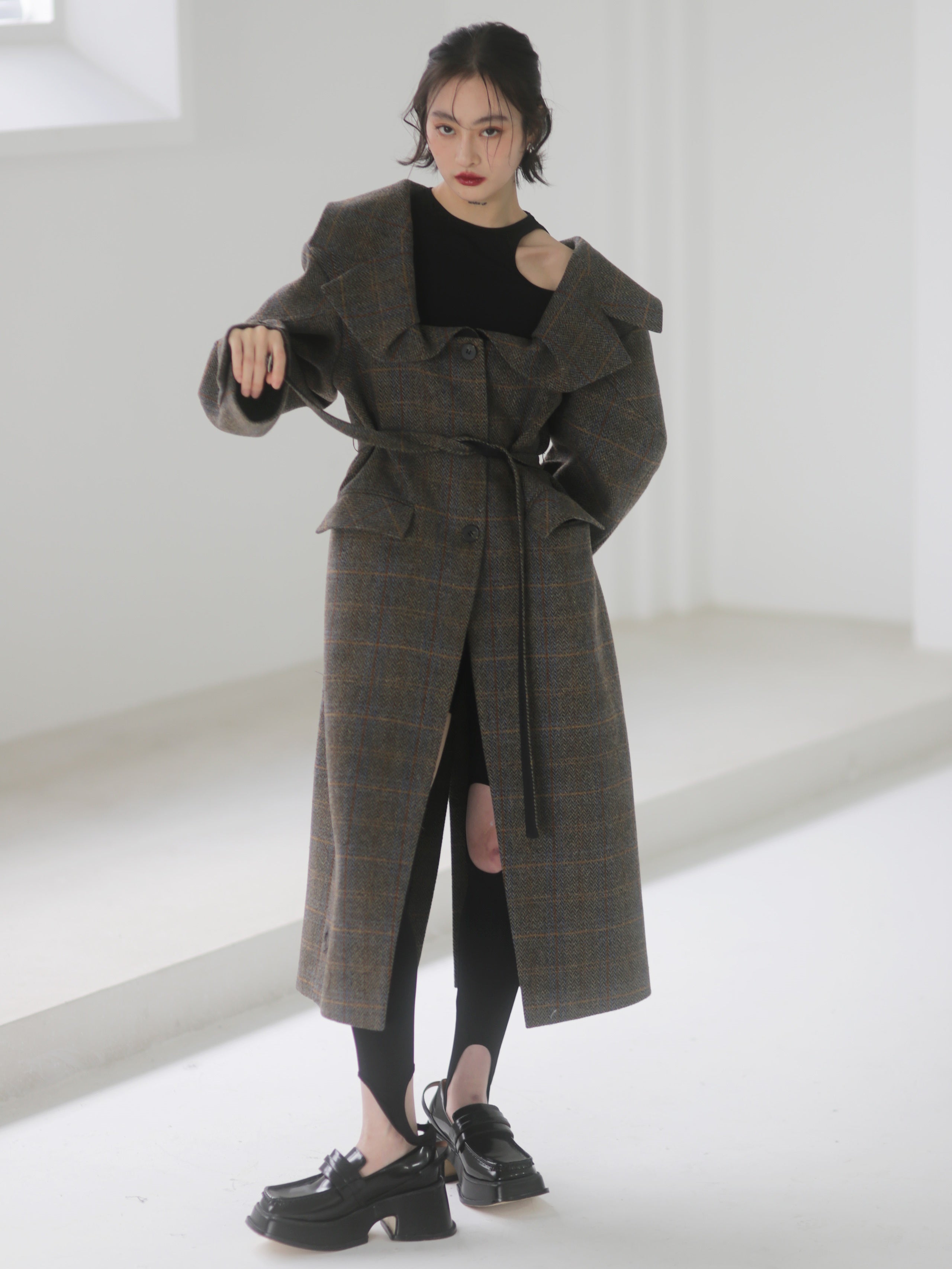 THREE-DIMENSIONAL GENEROUS COLLAR PLAID WOOL LONG COAT