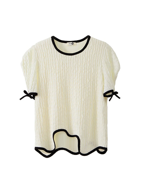 T-shirt et jupe de texture incurvée ondulée