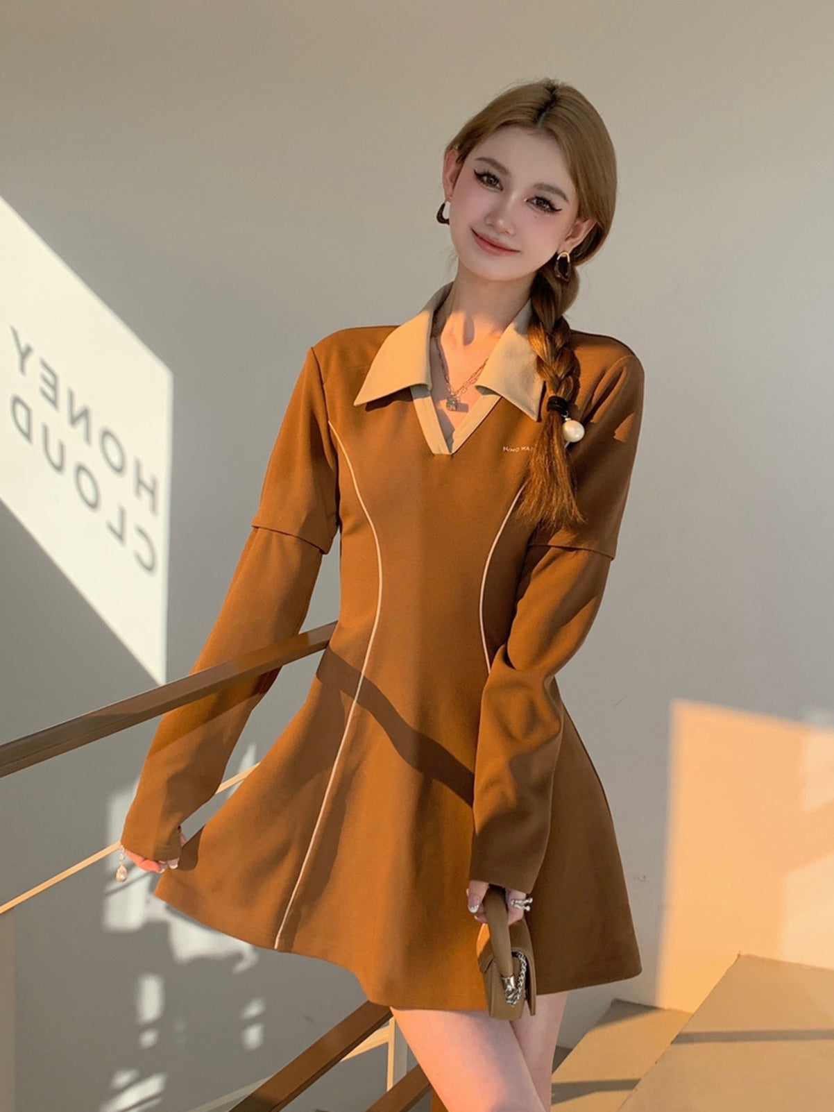 Abnehmbare Härte Polo -Kragenkleid