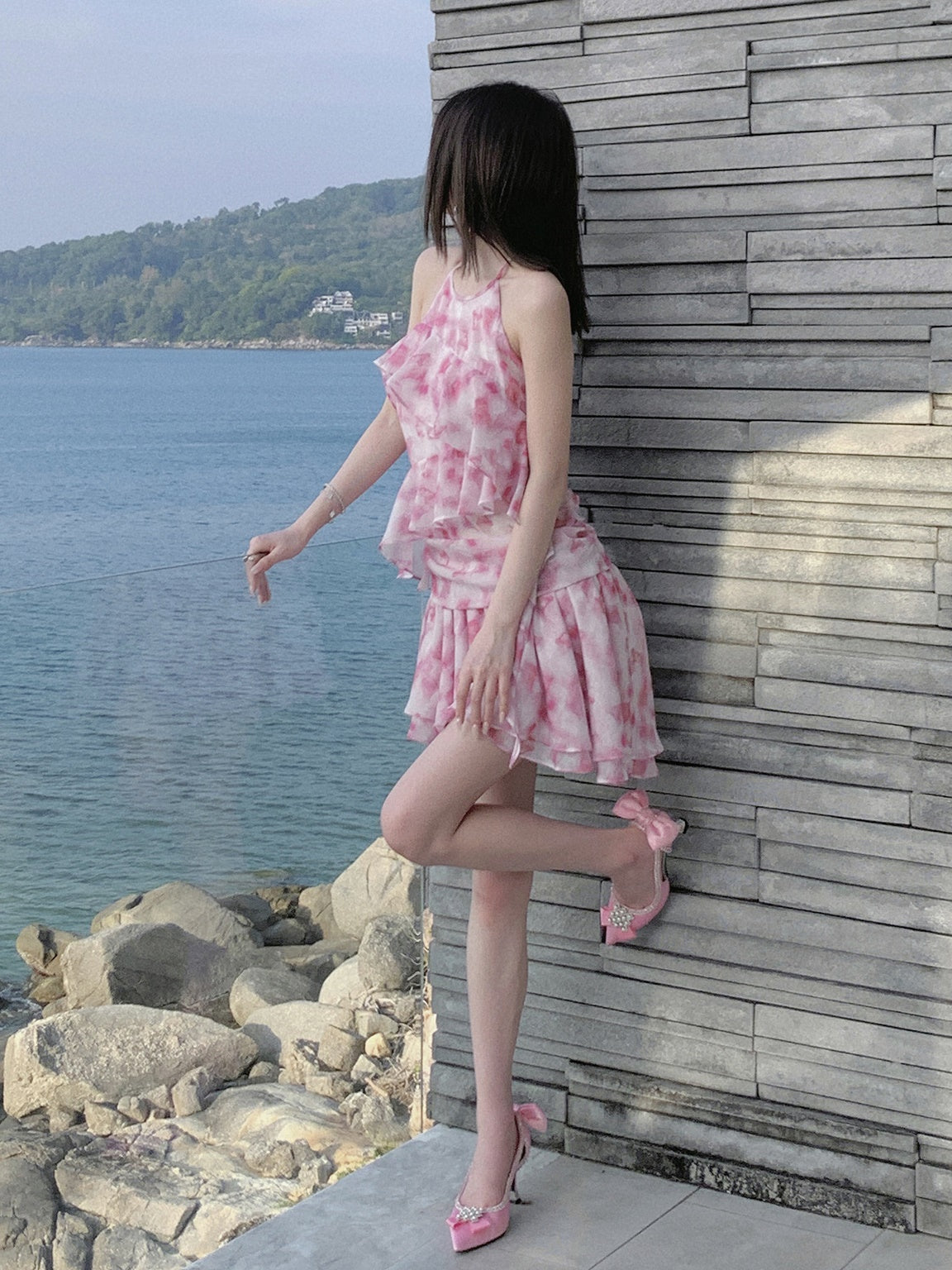 IRREGULAR HEM RUFFLES HALTER NECK PRINTED GAUZE ONE-PIECE