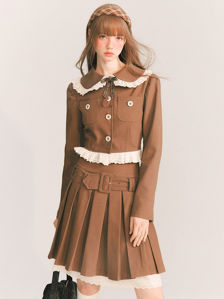 Veste courte à lame et jupe à plis