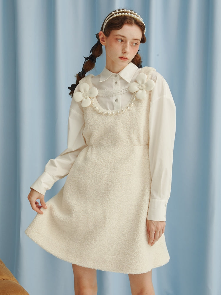 Süße süße Blumenperlenspitze Retro ein Stück