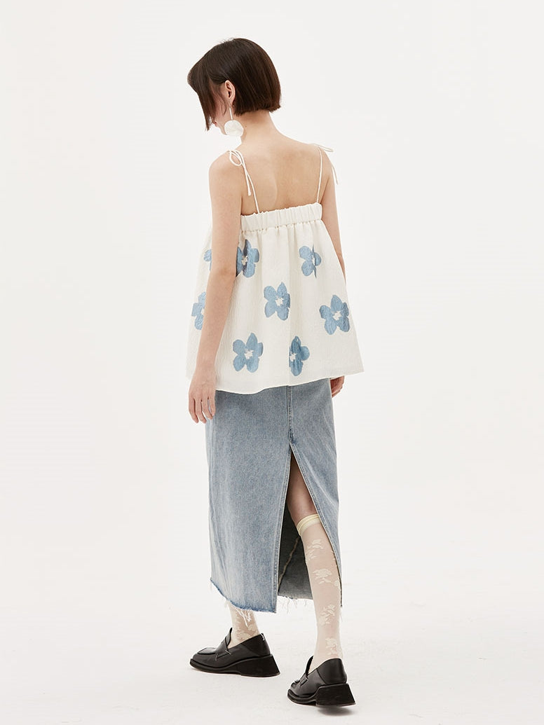 꽃 틈새 카미솔